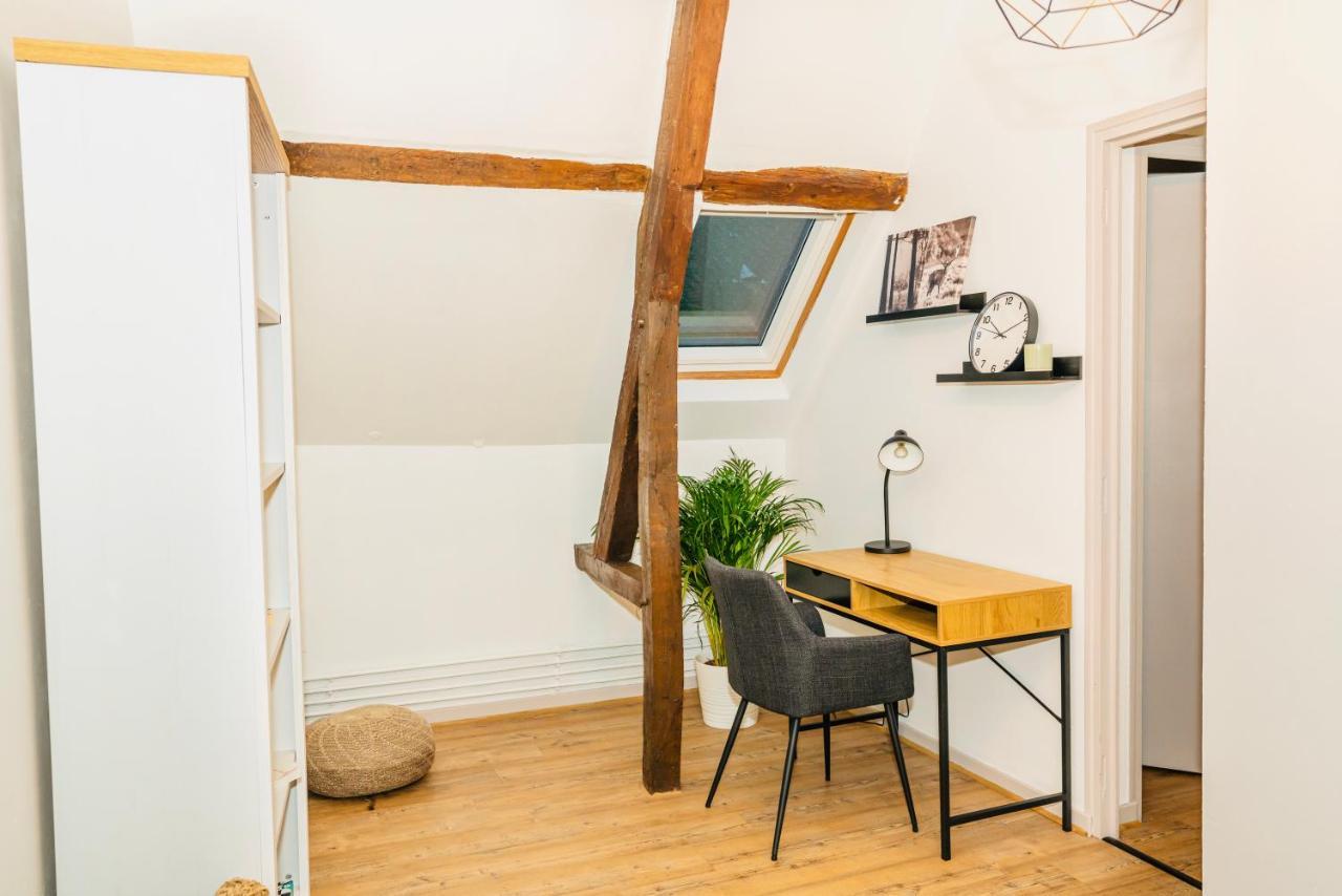 Nid Douillet La Cour Du Dauphin, Vue Cathedrale Imprenable Appartement Laon